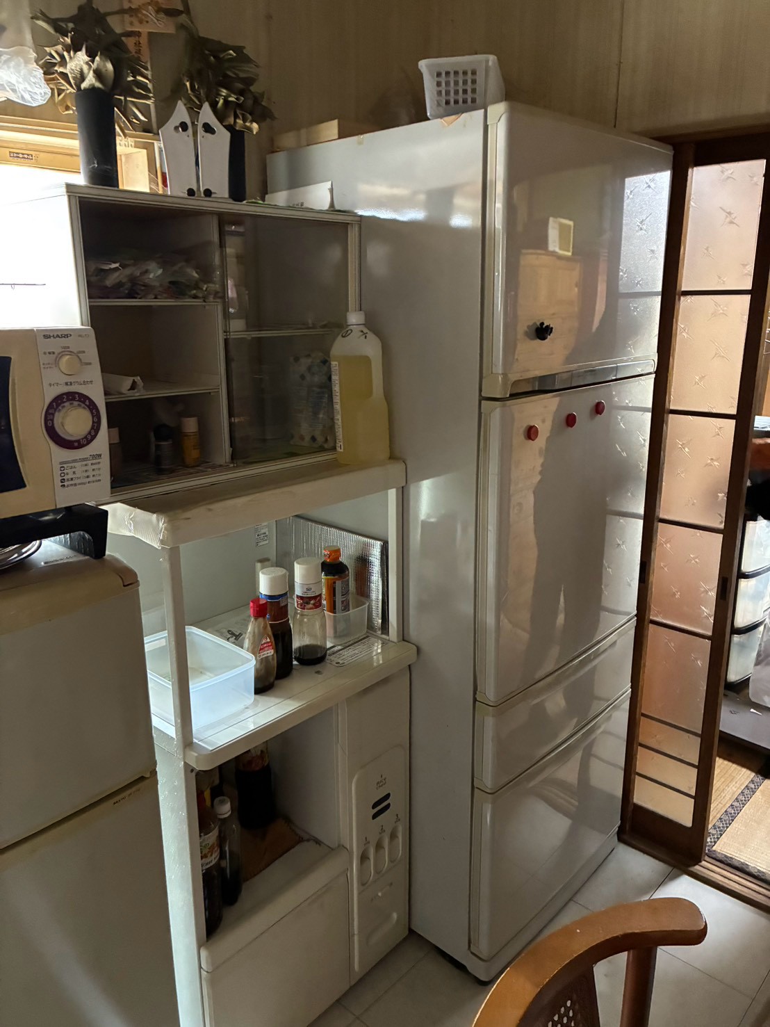 H・A様宅 作業前:台所の家電と収納