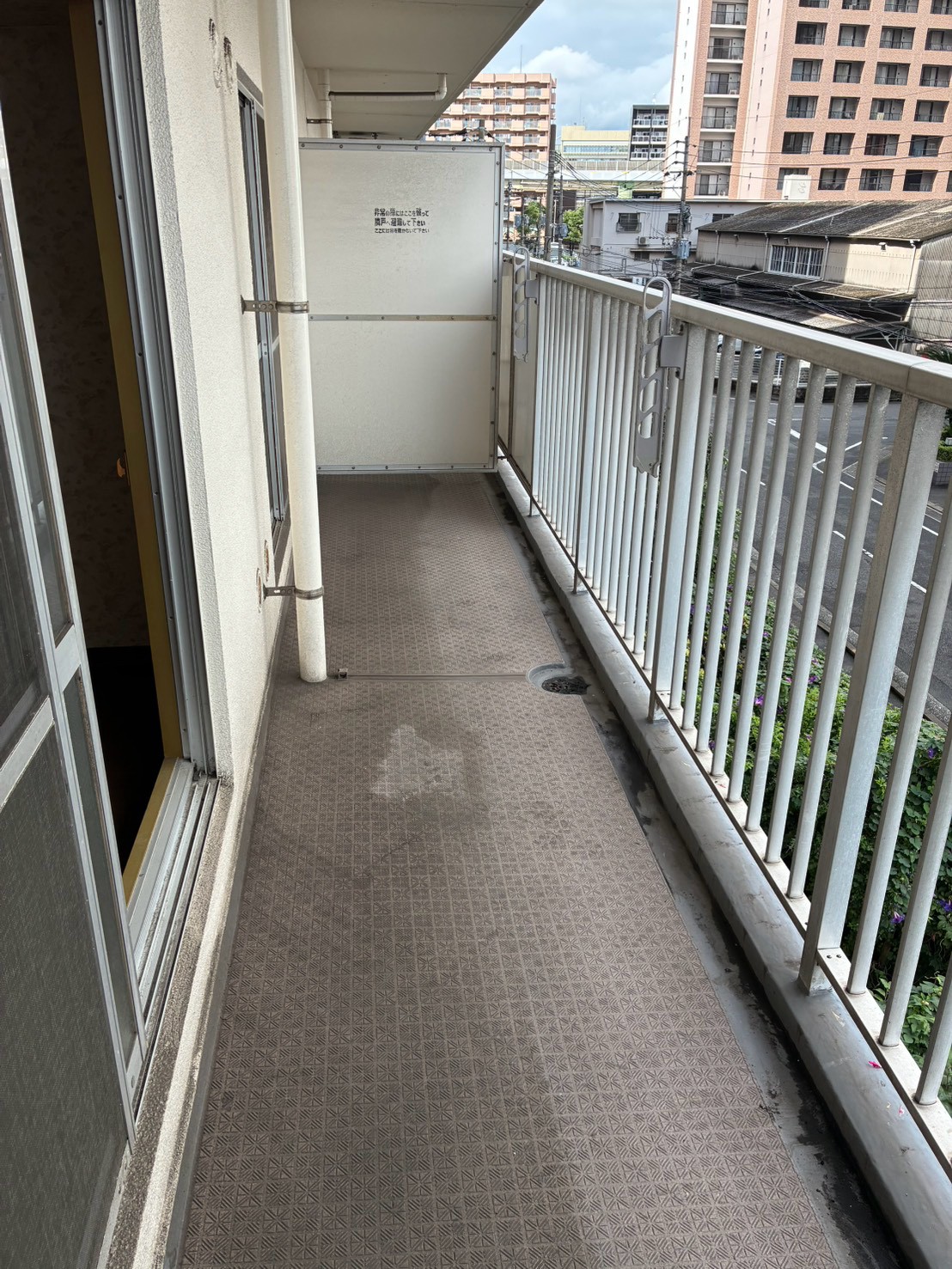 H・I様宅 整理後:ベランダの床面